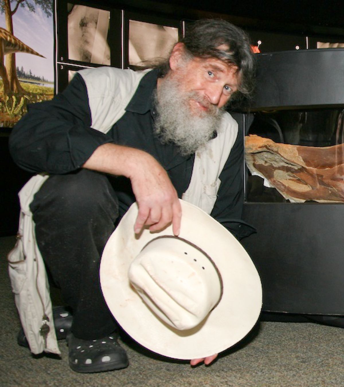 Bob Bakker era un paleontologo evoluzionista dello Houston Museum of Natural Science. Le sue teorie sui dinosauri segnarono una svolta nel modo di pensare a questi animali preistorici.